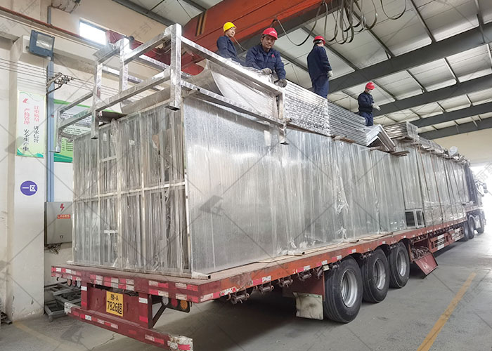 丽星第二车粉丝粉条设备已完成装车并准时抵达所在地 丽星第二车粉丝粉条设备已完成装车并准时抵达所在地