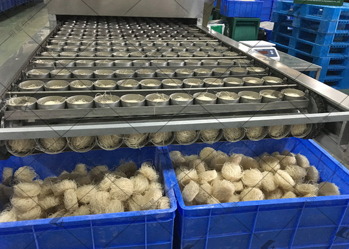 丽星酸辣粉设备采用低温慢烘工艺,助力优化产品复水性 丽星酸辣粉设备采用低温慢烘工艺,助力优化产品复水性